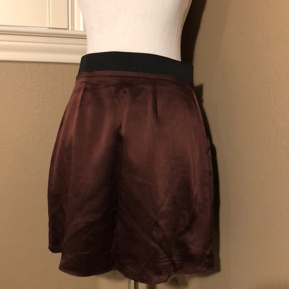Banana Republic skirt size 0 - Picture 2 of 3